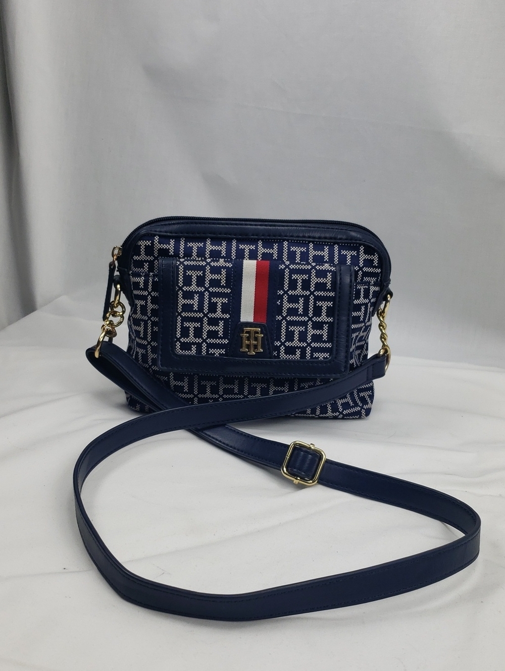 Tommy Hilfiger Crossbody Purse